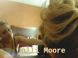 Alli_Moore