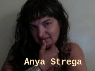 Anya_Strega
