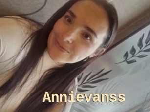 Annievanss