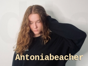Antoniabeacher