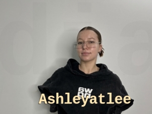 Ashleyatlee