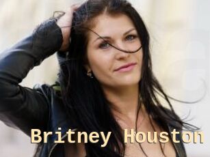 Britney_Houston