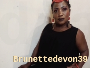 Brunettedevon39