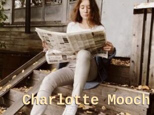 Charlotte_Mooch