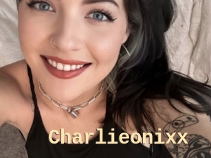 Charlieonixx