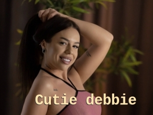 Cutie_debbie