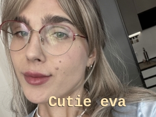 Cutie_eva