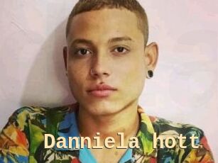 Danniela_hott