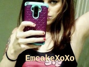 EmcakeXoXo