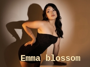 Emma_blossom
