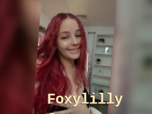 Foxylilly