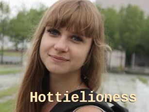 Hottielioness