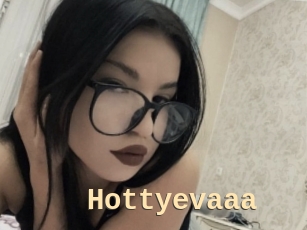 Hottyevaaa