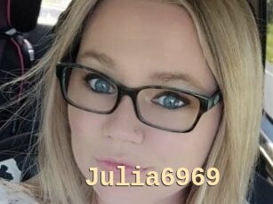 Julia6969