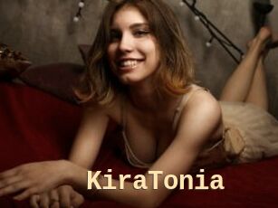 KiraTonia