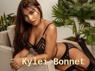 Kylei_Bonnet