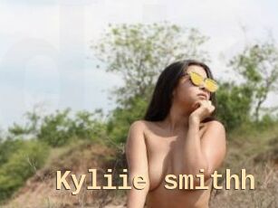 Kyliie_smithh