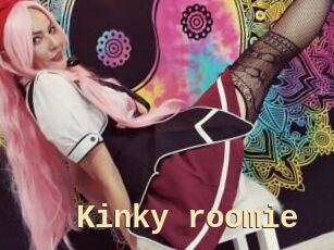 Kinky_roomie