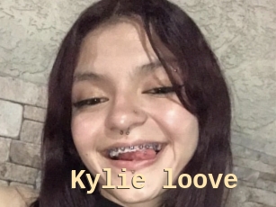 Kylie_loove