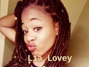Lia_Lovey