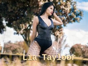 Lia_Tayloor