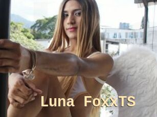 Luna_FoxxTS
