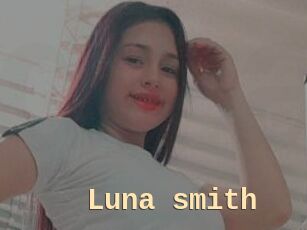 Luna_smith