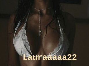 Lauraaaaa22