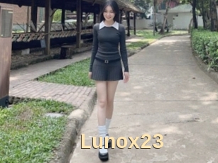 Lunox23