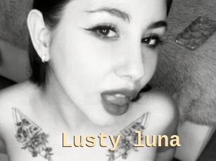 Lusty_luna