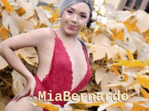 MiaBernardo