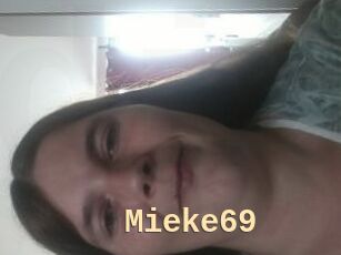 Mieke69
