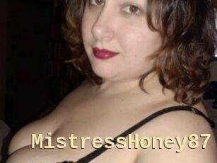 MistressHoney87