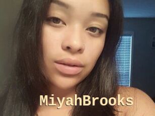 Miyah_Brooks