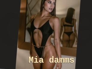 Mia_damms