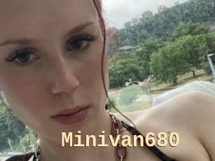 Minivan680