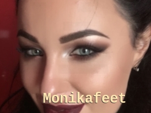 Monikafeet
