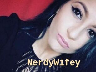 NerdyWifey