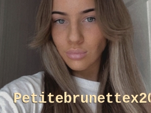 Petitebrunettex20