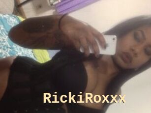 RickiRoxxx
