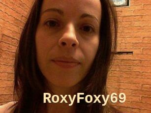 RoxyFoxy_69