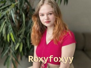 Roxyfoxyy