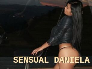 SENSUAL_DANIELA