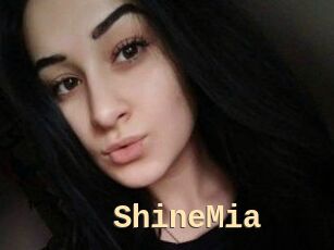 ShineMia