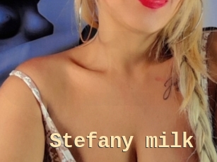 Stefany_milk