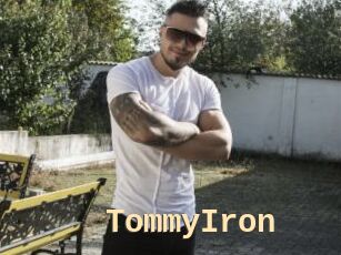 TommyIron Dialogue Sexe