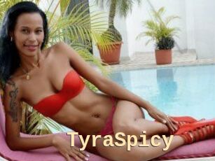 TyraSpicy