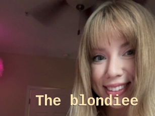 The_blondiee