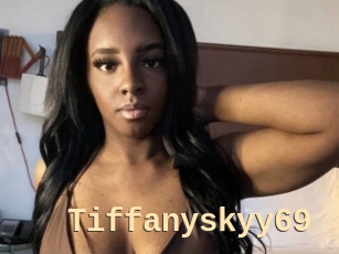 tiffanyskyy69 Dialogue Sexe