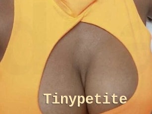 tinypetite Dialogue Sexe